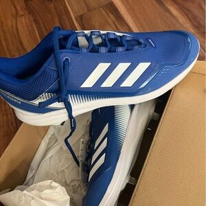 Mens ADIDAS metal baseball cleats. NWT Royal and White. Size 13